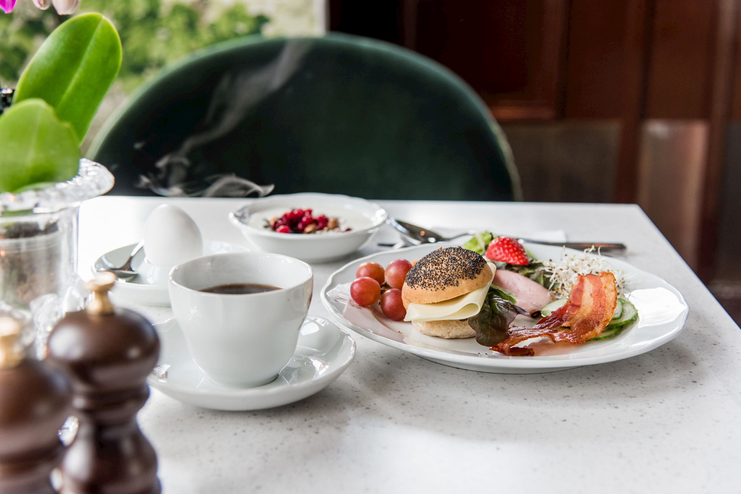 frukost i restaurang på hotell eggers i göteborg
