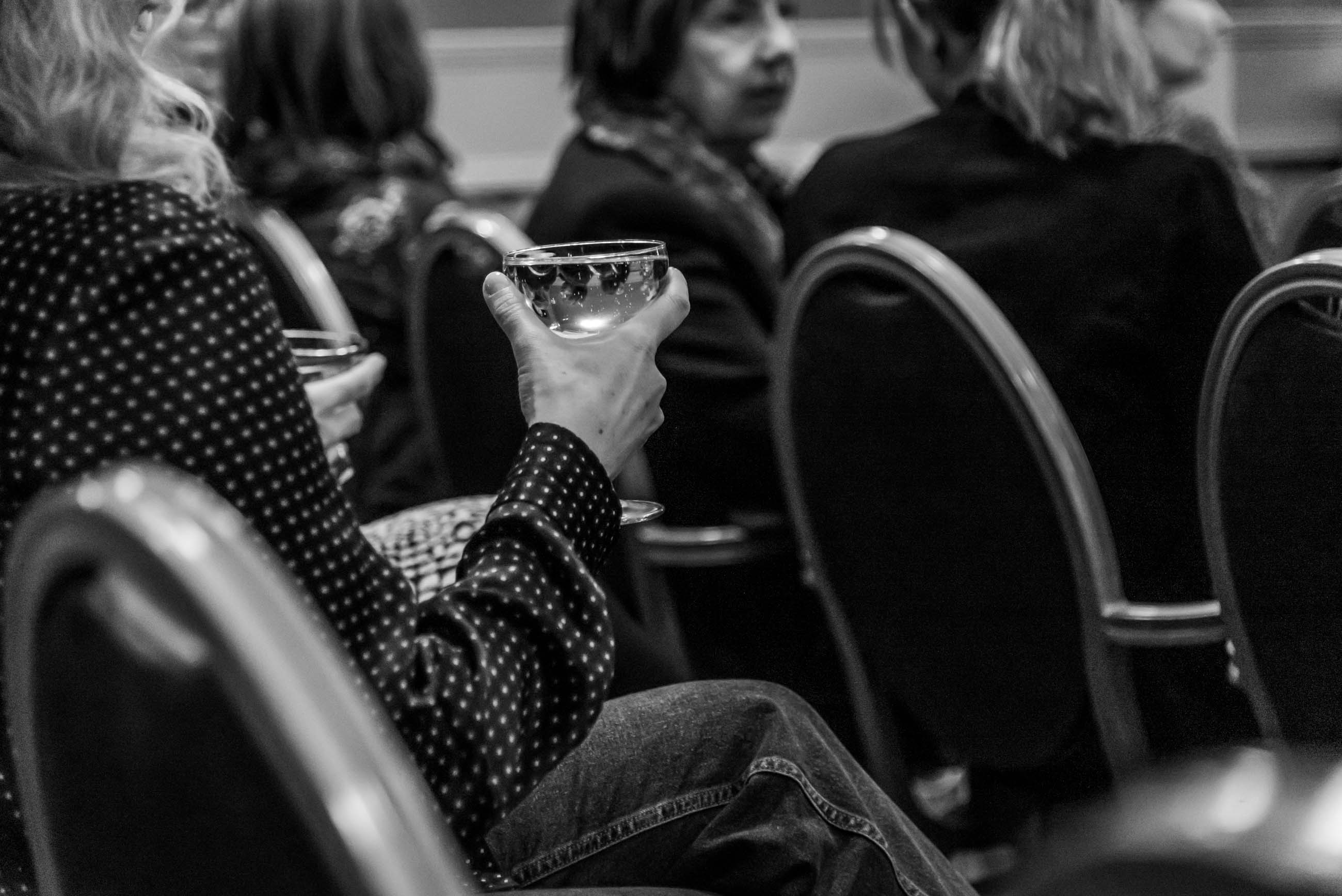 Gäster på författarafton på eggers